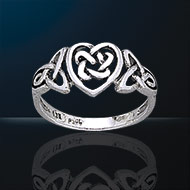 Ring Heart Celtic Knotwork
